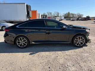 2019 Hyundai Sonata Limited 2.0T - Exterior Side Passenger